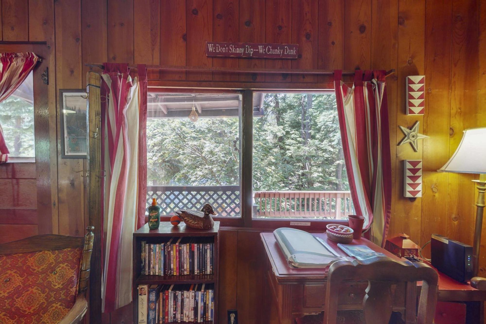 Pine Cone Cottage Joseph 外观 照片